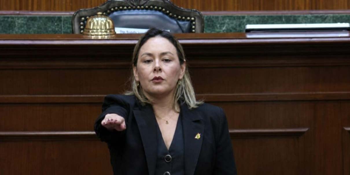 Yeraldine Bonilla asume como gobernadora interina de Sinaloa tras licencia de Rocha