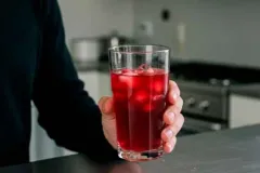 ¿Quieres cuidar tu hígado? Esta fruta contiene antioxidantes que llaman la atención de los expertos