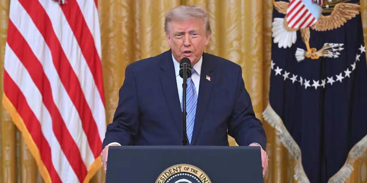 Trump revive las acusaciones sobre su derrota electoral y apunta nuevamente a China