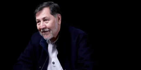 Gerardo Fernández Noroña abandona entrevista tras cuestionamientos sobre polémicas