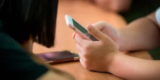 Imponen límites al uso de redes