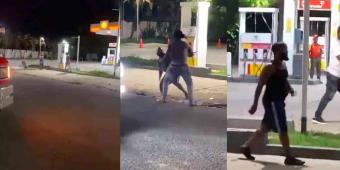 VIDEO FUERTE. Ex amigos pelean a machetazos en la calle y uno pierde la mano